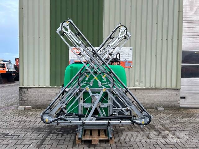 Maschio Gaspardo Sprayers 800 l Прикачни пръскачки
