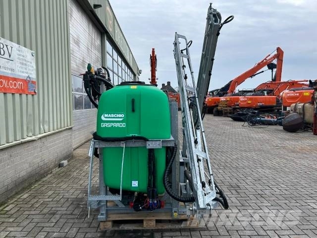 Maschio Gaspardo Sprayers 800 l Прикачни пръскачки
