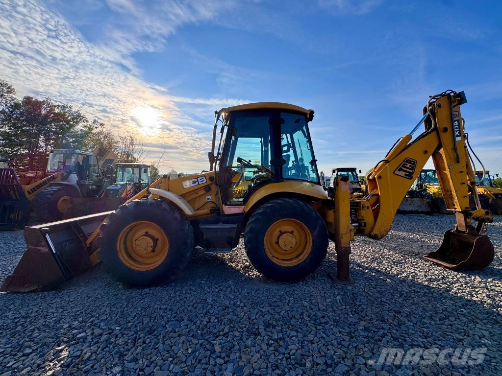 JCB 4 CX Rýpadlo-nakladače