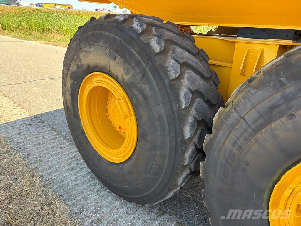 Volvo A25G ساحبات مفصلية