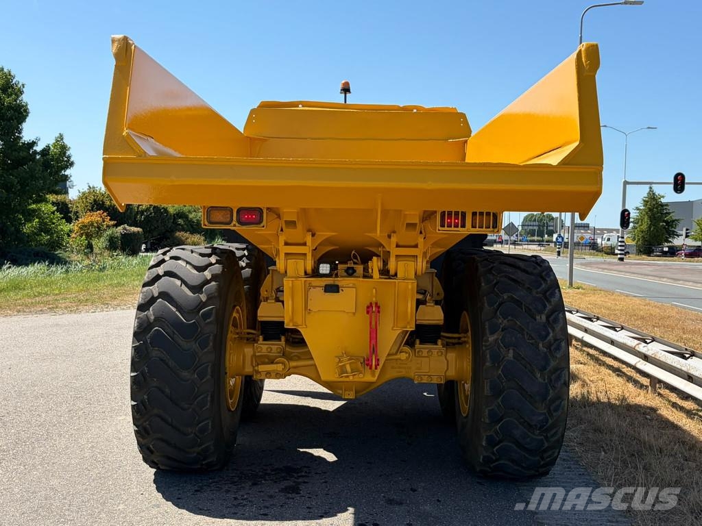 Volvo A25G ساحبات مفصلية