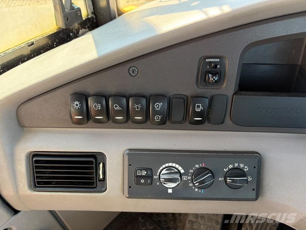 Volvo A25G ساحبات مفصلية