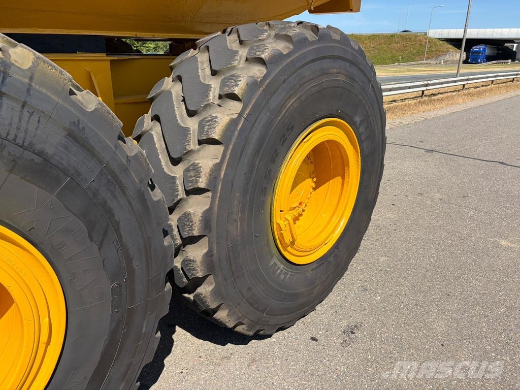 Volvo A25G ساحبات مفصلية