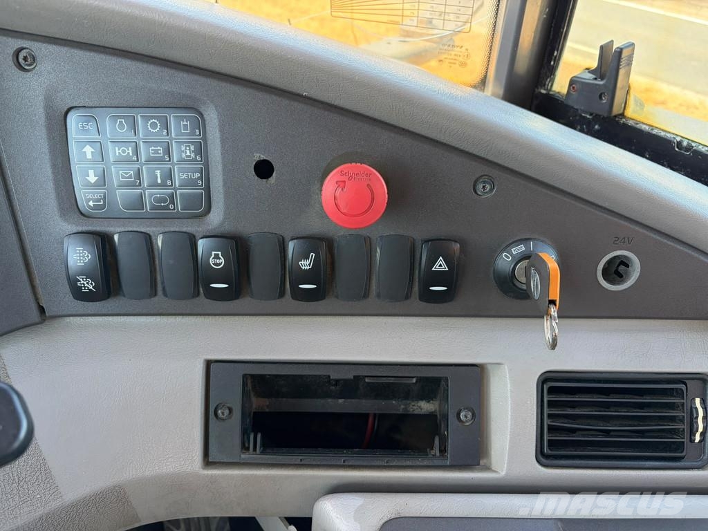 Volvo A25G ساحبات مفصلية
