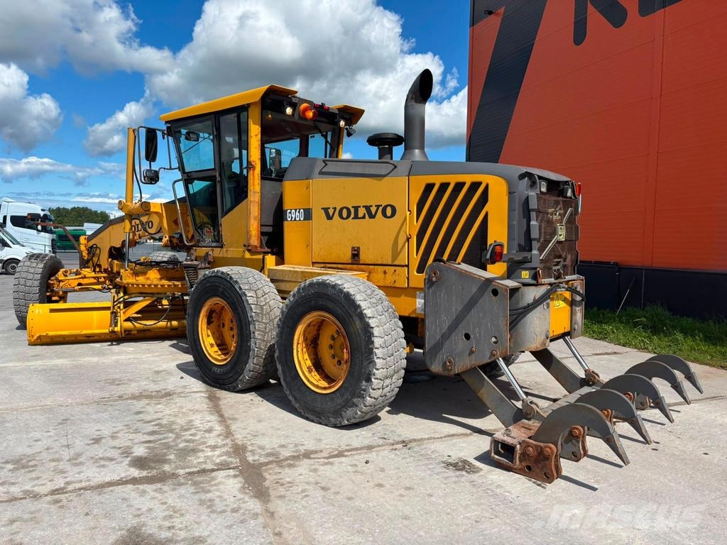 Volvo G960 AC / RIPPER / CE ! معدات تمهيد الطرق