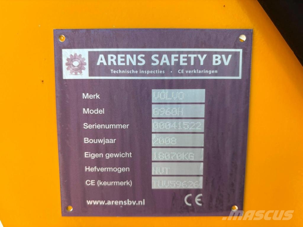 Volvo G960 AC / RIPPER / CE ! معدات تمهيد الطرق