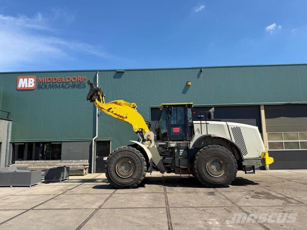 CAT 980 M لوادر بعجل