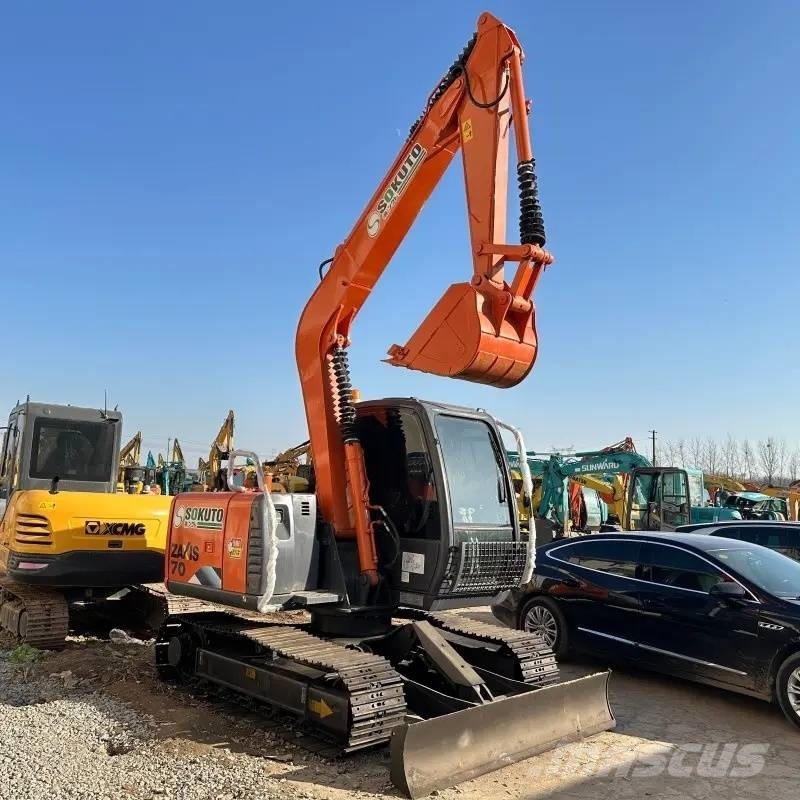 日立建機 ZX 70, 2022, 中華人民共和国 - 中古 ミニショベル