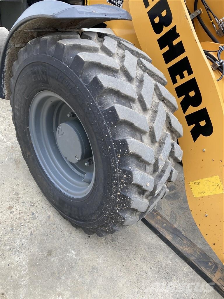 Liebherr L 506 Compact Pyöräkuormaajat