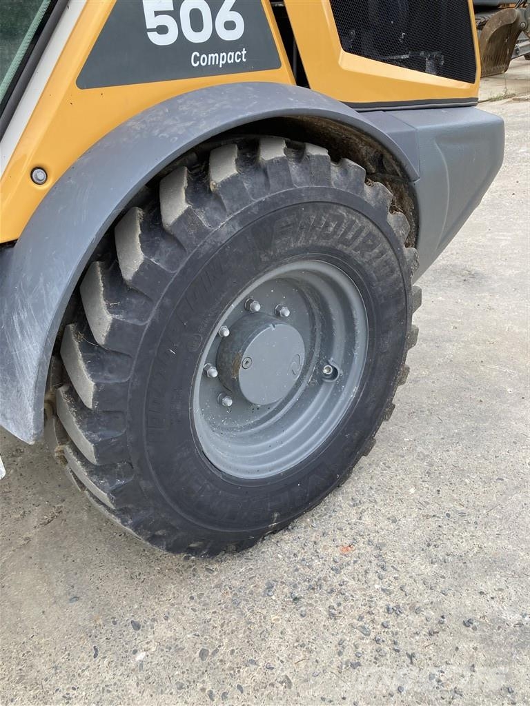 Liebherr L 506 Compact Pyöräkuormaajat