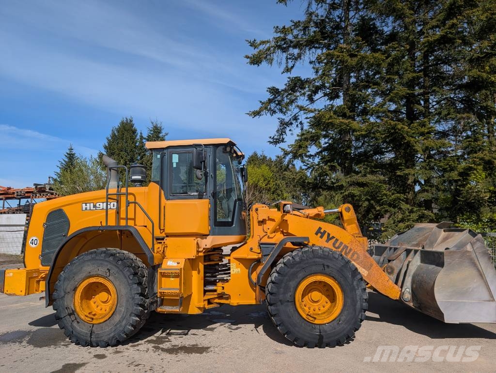 Hyundai HL 960 Pás carregadoras de rodas