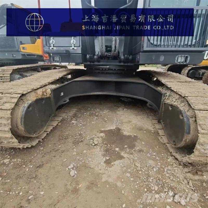 Volvo EC 300 Pásové rýpadlá