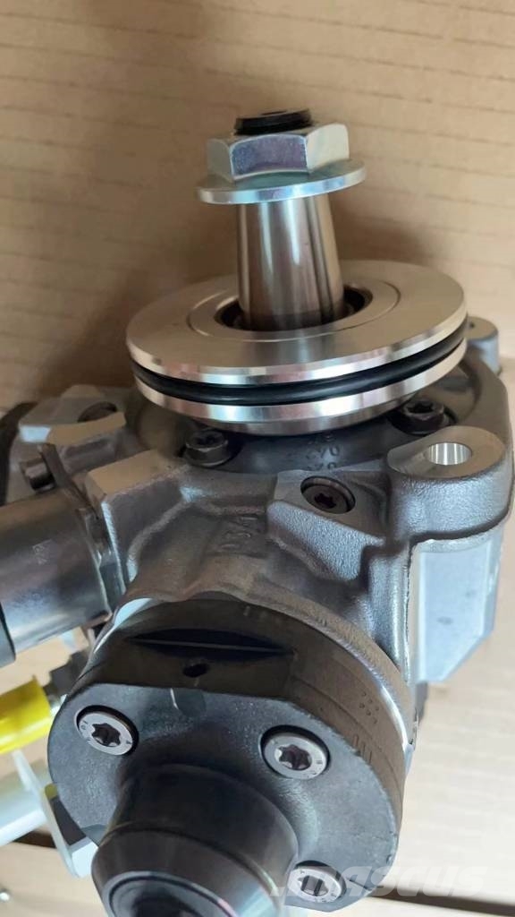 Cummins Fuel Injection Pump 0445020617 5526165 044502060 Moteur