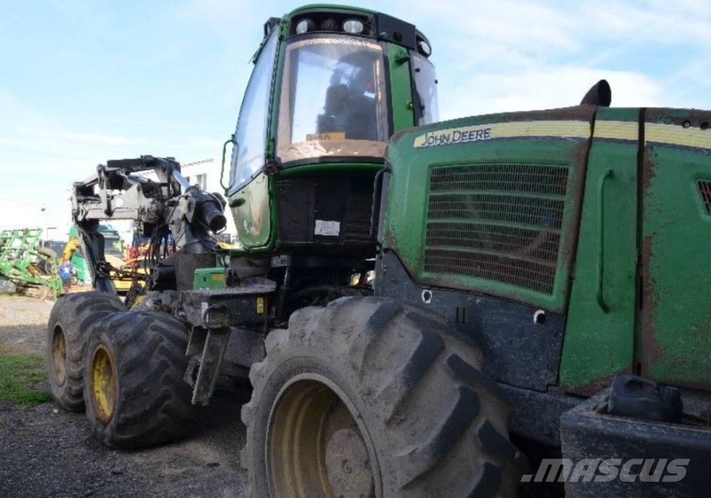 John Deere 1270 E Harwestery
