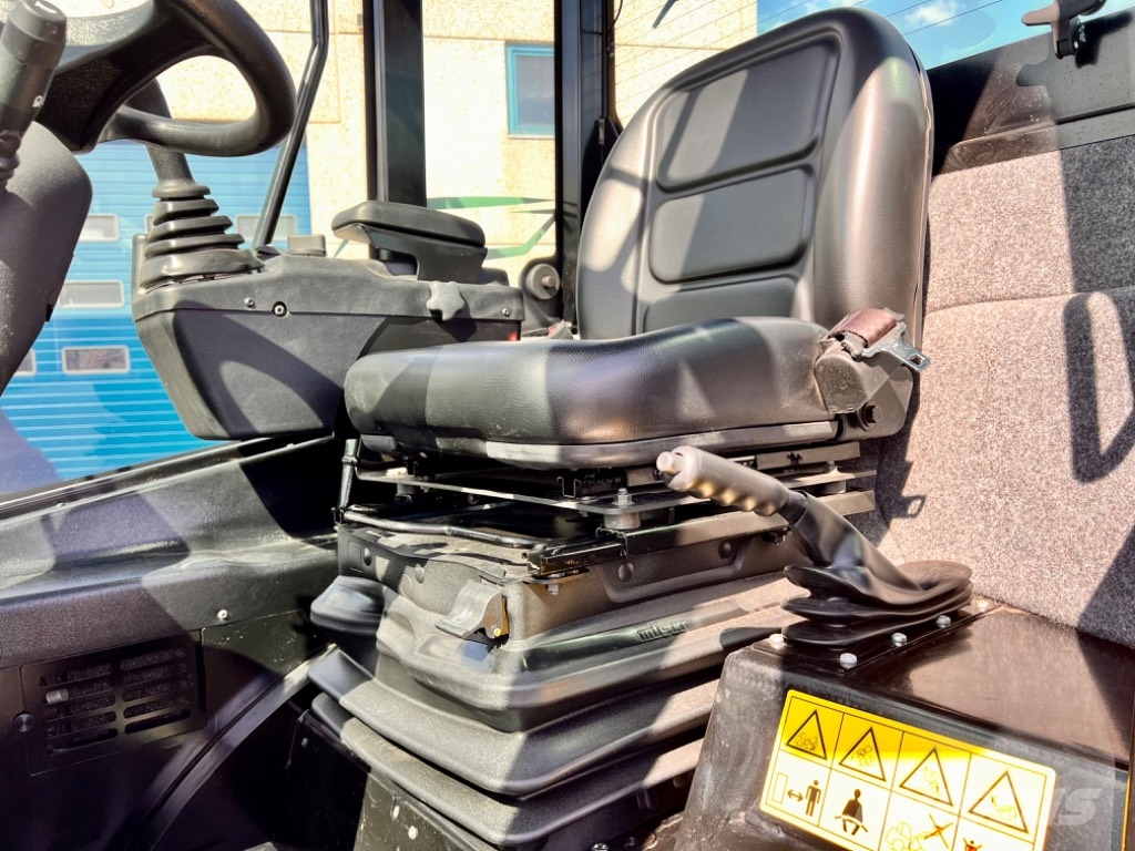 Manitou MLA7-75HZ Sonderfinanzierung 0,00% لوادر بعجل