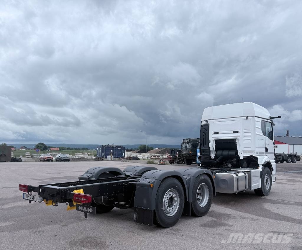 MAN TGS 26.520 BL ADR chassi Camiones con chasís y cabina
