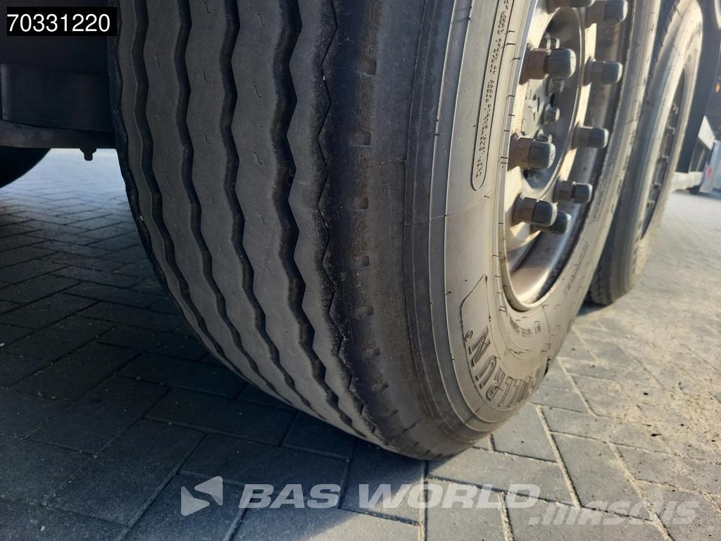 Schmitz Cargobull SCB*S3T 3 axles 篷布半拖車
