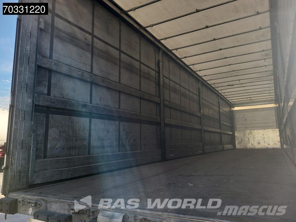 Schmitz Cargobull SCB*S3T 3 axles 篷布半拖車