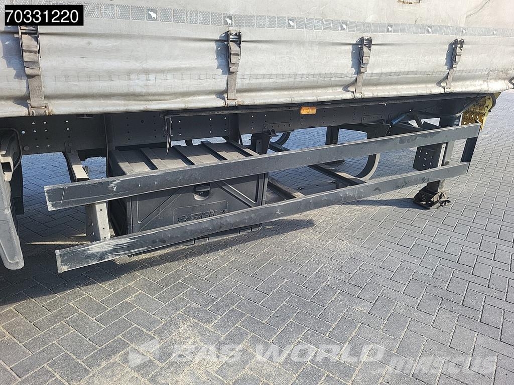 Schmitz Cargobull SCB*S3T 3 axles Tents puspiekabes