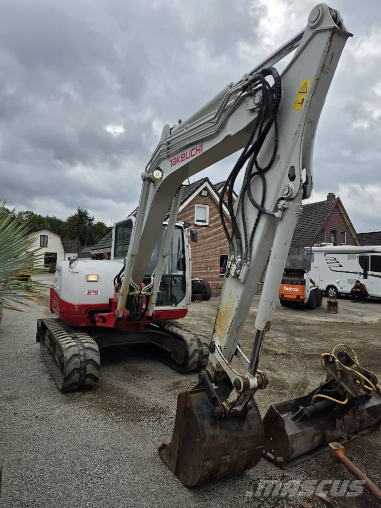Takeuchi TB 290 Midi bageri 7t – 12t