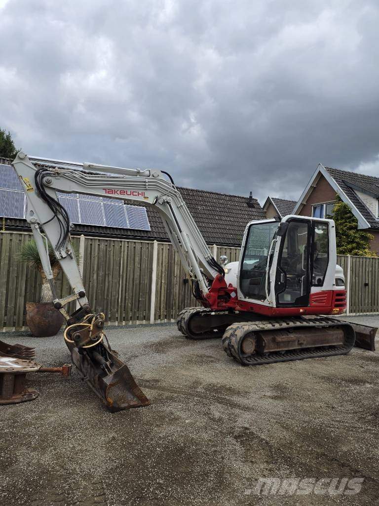 Takeuchi TB 290 Midi bageri 7t – 12t