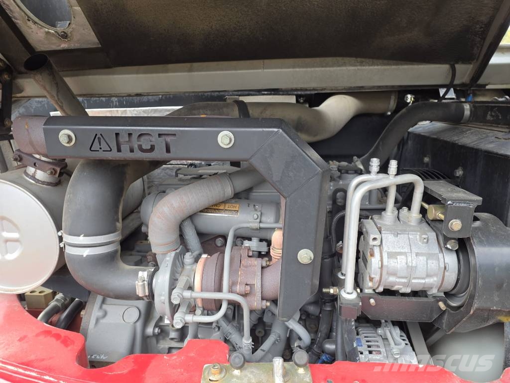 Takeuchi TB 290 Midi bageri 7t – 12t