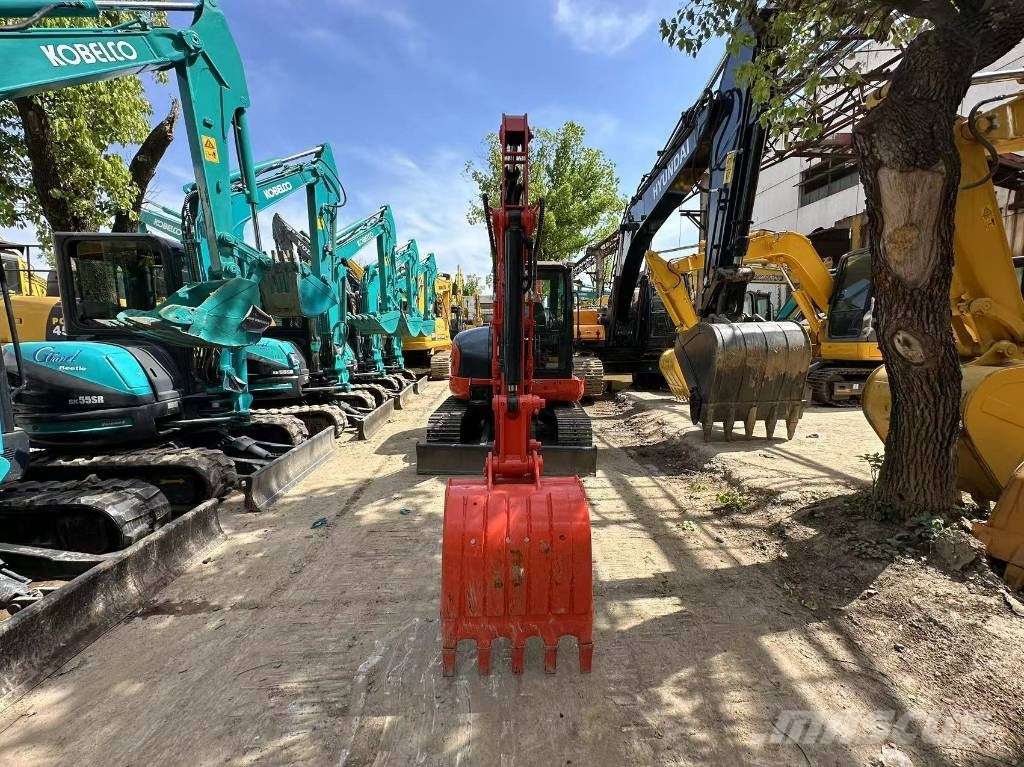 Kubota KX 155 Roomikekskavaatorid
