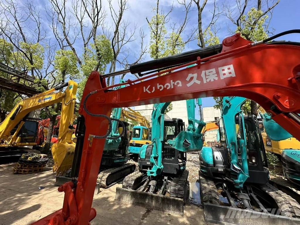 Kubota KX 155 Roomikekskavaatorid