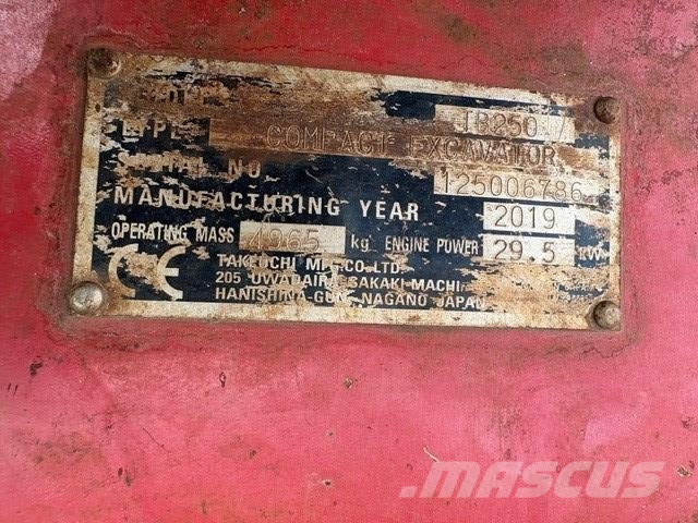 Takeuchi TB 250 Minigravere <7t
