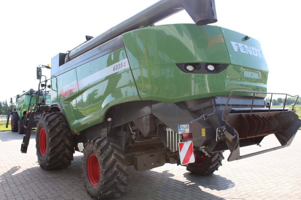 Fendt 6335 C Kombajni