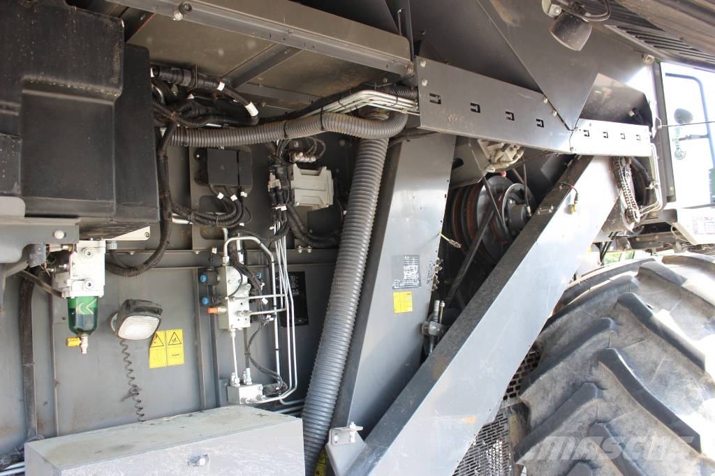 Fendt 6335 C Kombajni