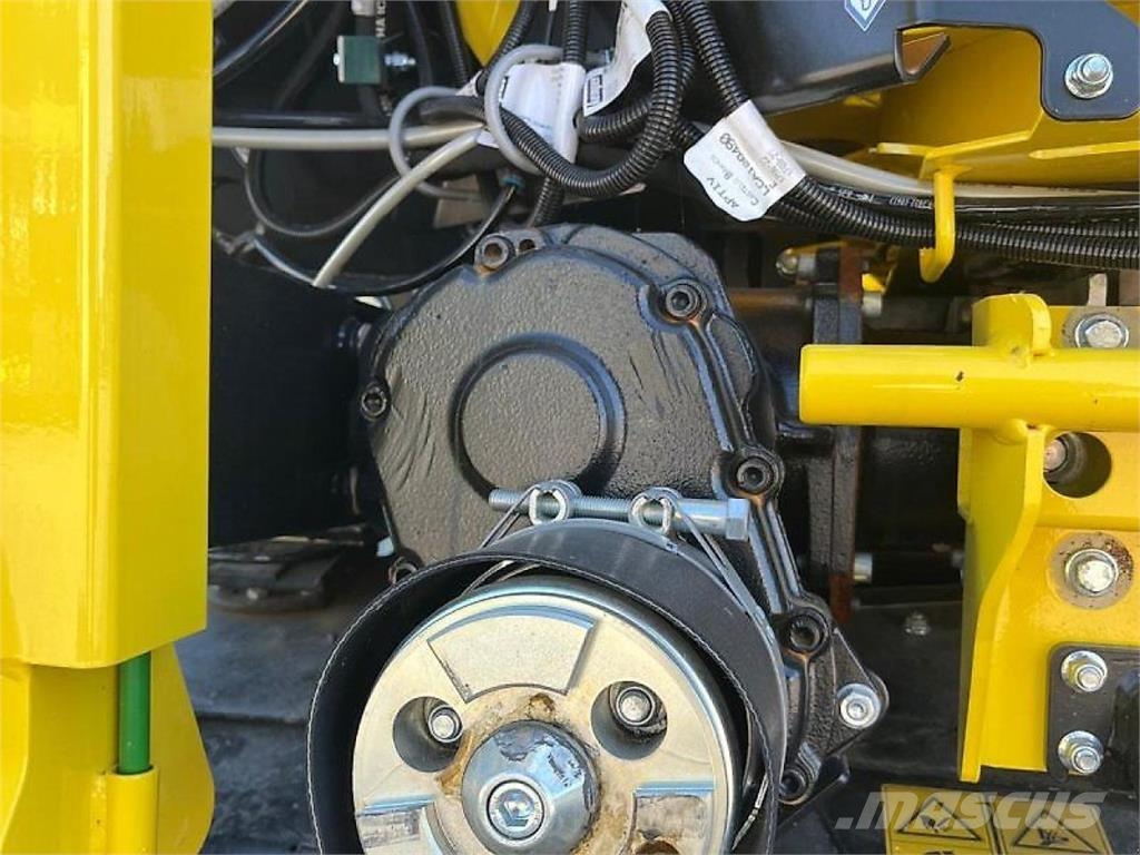 Kemper 460 Pro StalkBuster Mulcher Maisgebiss Dodatna oprema za kombajne