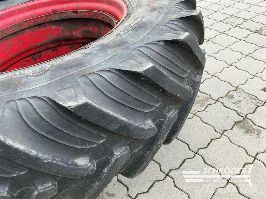 18.4 R 38 ZWILLINGSBEREIFUNG Спарені колеса