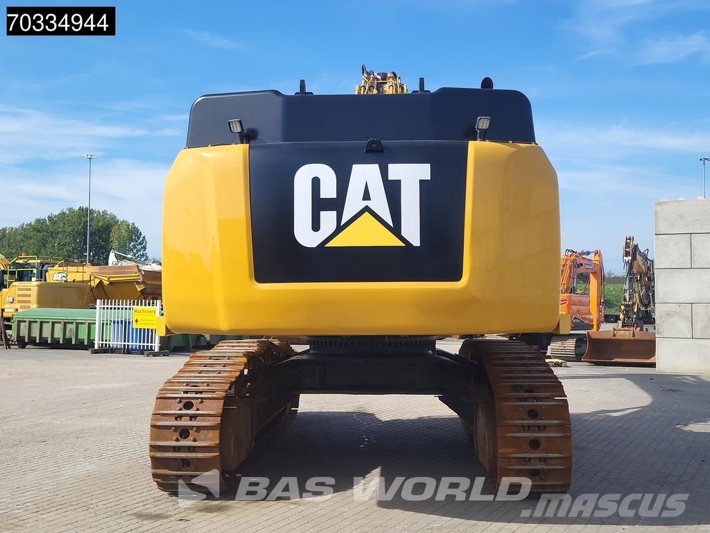 CAT 352 F Rupsgraafmachines
