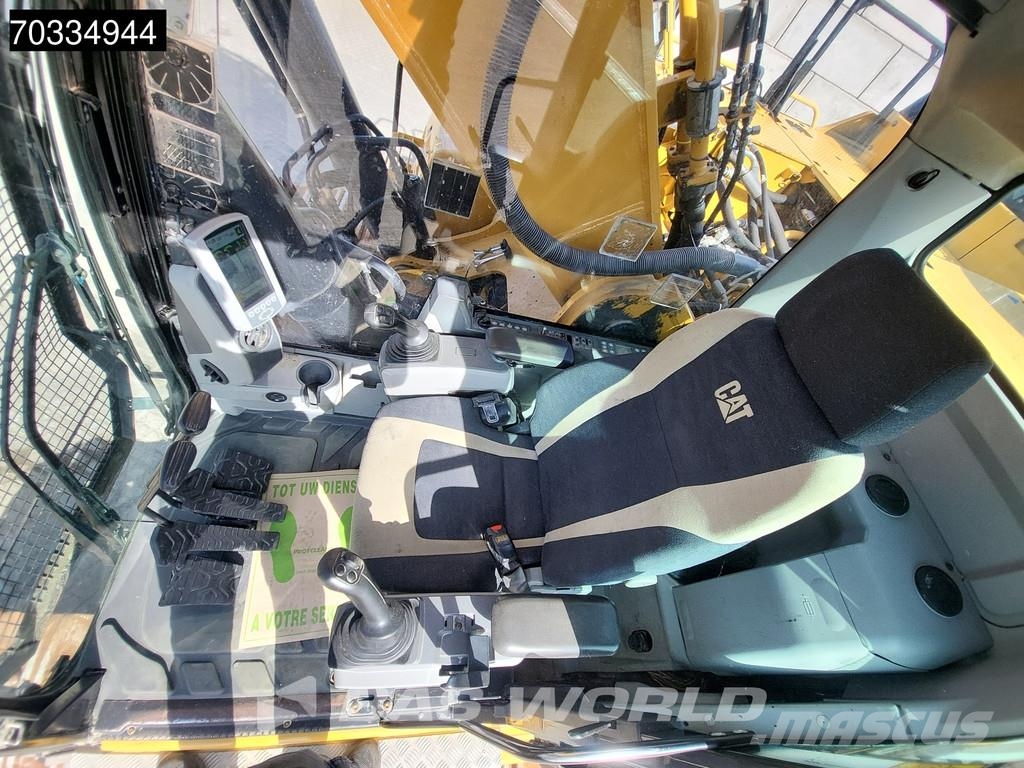 CAT 352 F Rupsgraafmachines