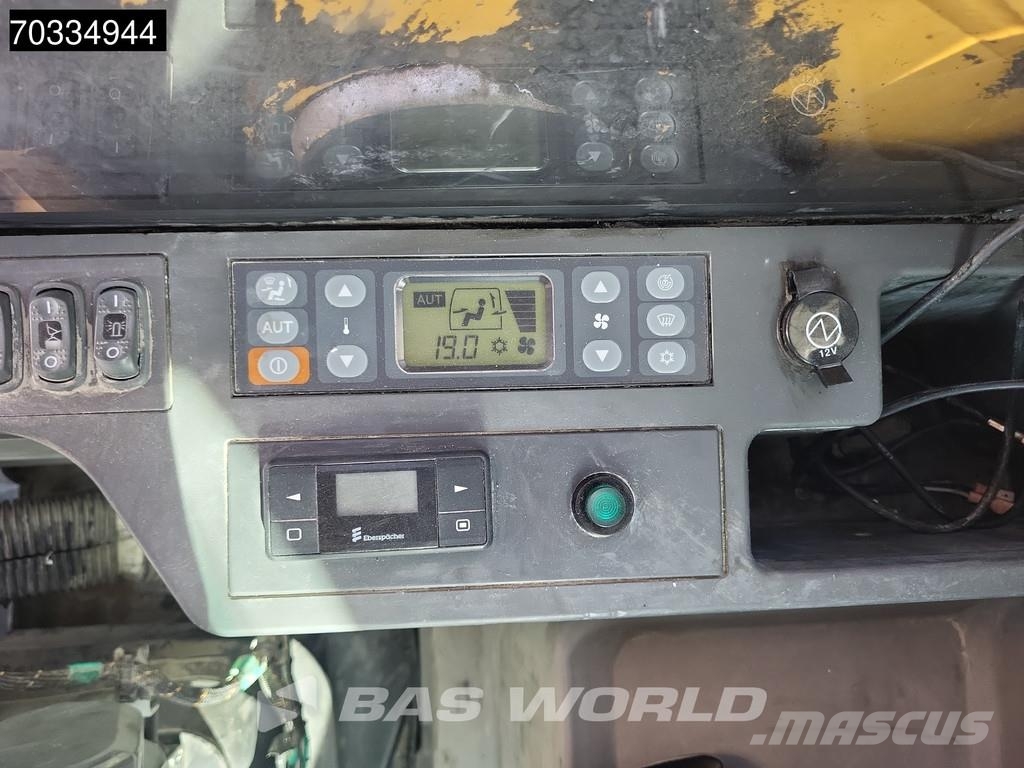 CAT 352 F Rupsgraafmachines
