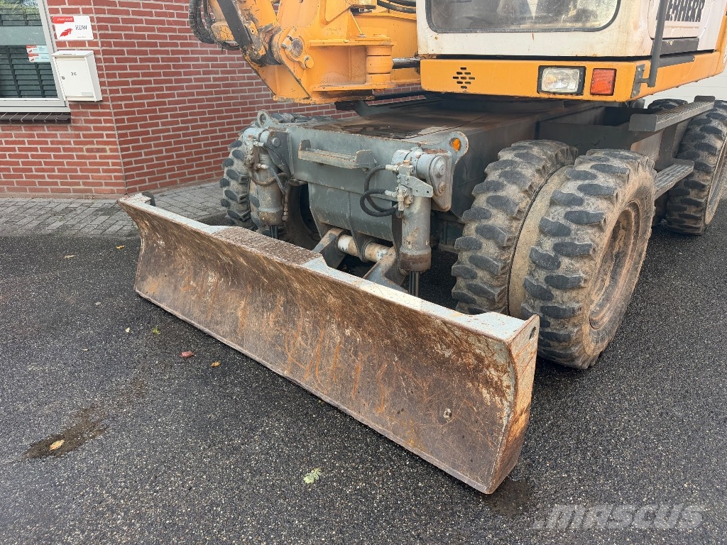 Liebherr A 308 Wielgraafmachines