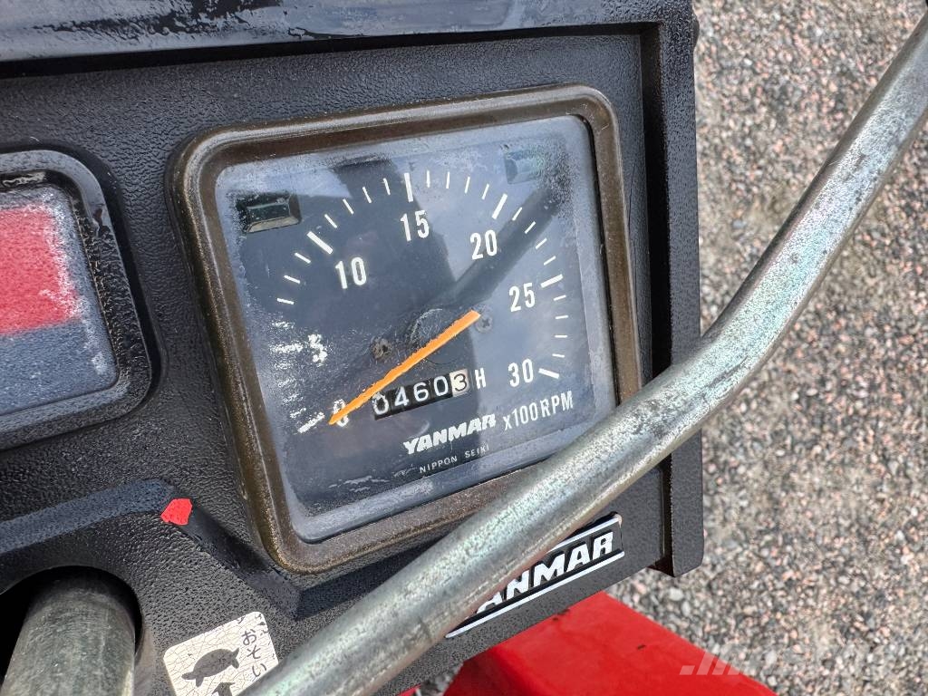 Yanmar F14 D Tractoren