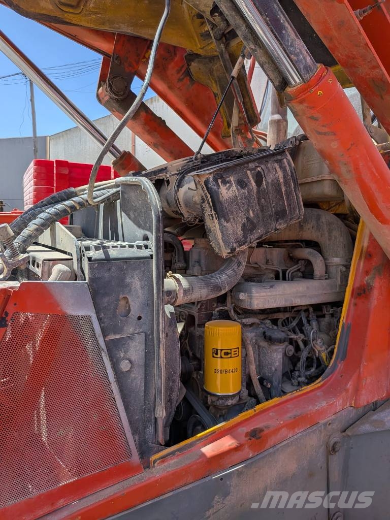 JCB 3 CX Buldoexcavatoare