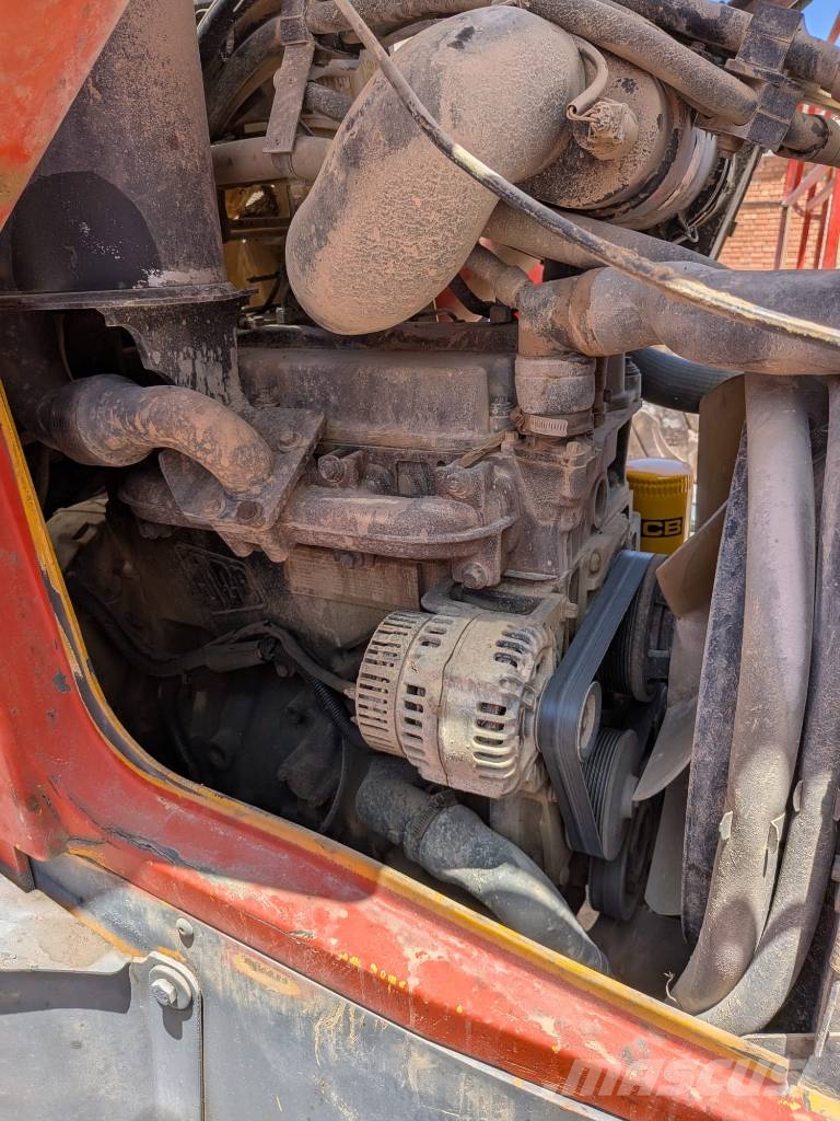 JCB 3 CX Buldoexcavatoare