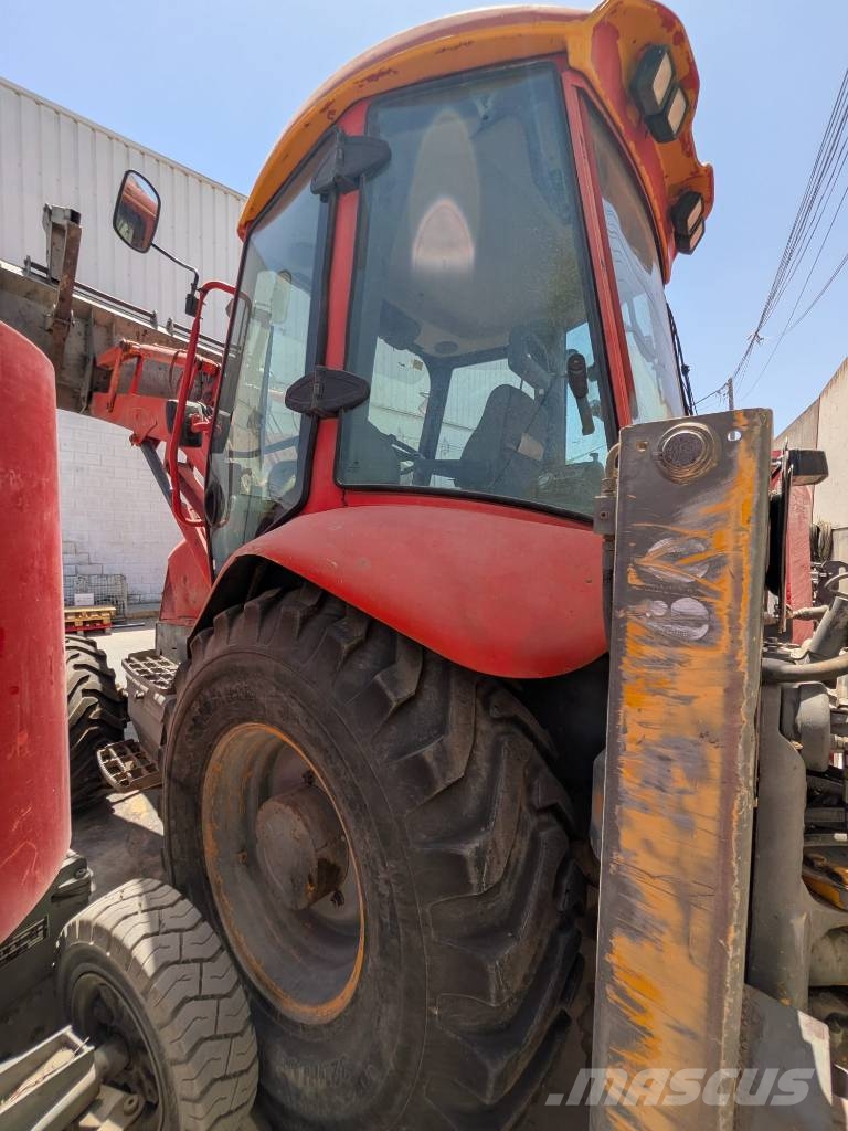 JCB 3 CX Buldoexcavatoare