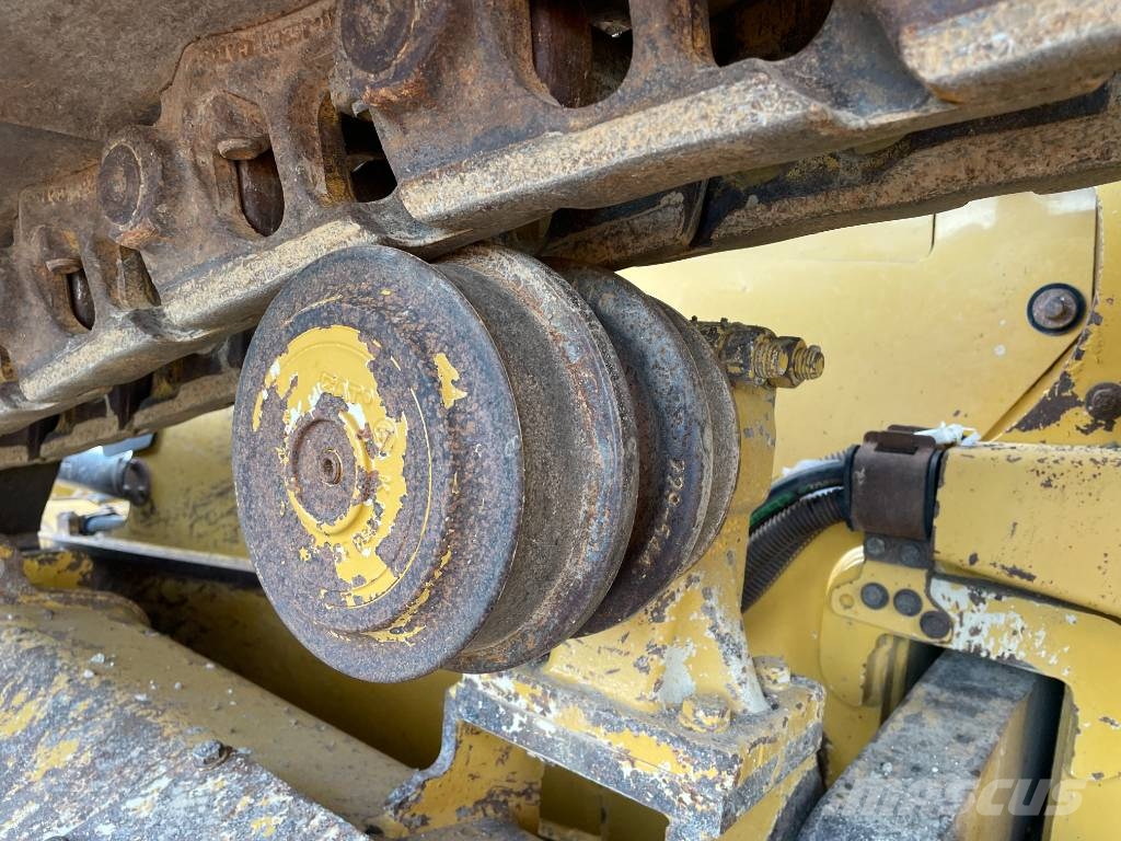 CAT D 5 LGP 履带式推土机