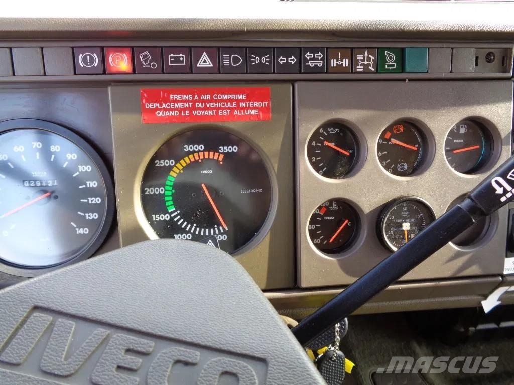 Iveco 135-17 Manual + Firetruck شاحنات حريق