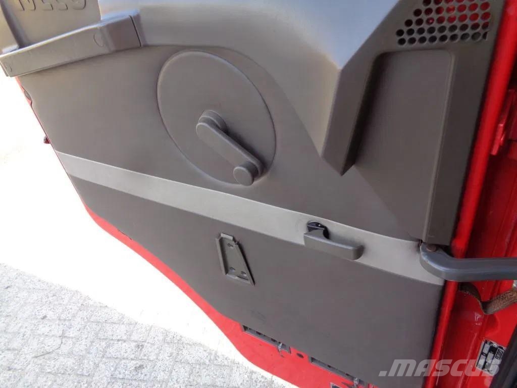 Iveco 135-17 Manual + Firetruck شاحنات حريق