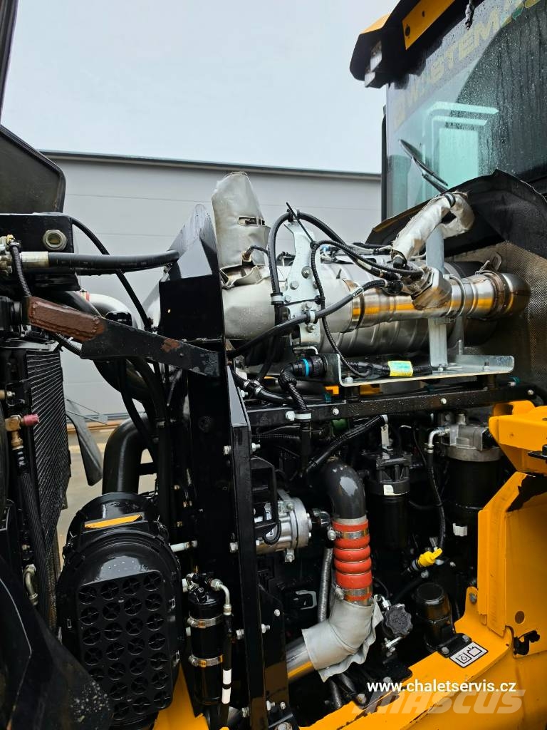 JCB 437 WHT Kolové nakladače