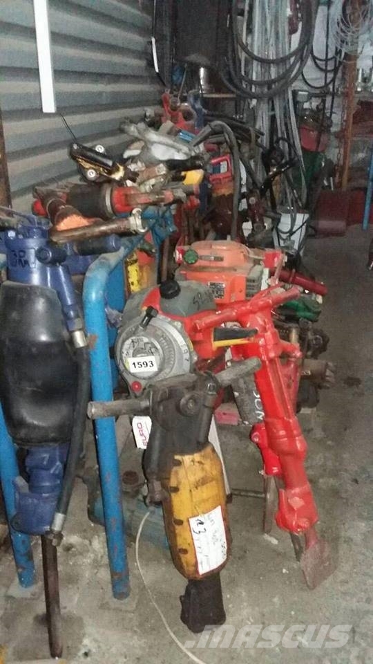Atlas COMPAIR DEMAC 10 KIL----30 KIL Kompresory