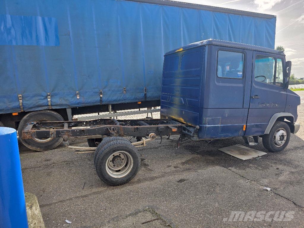 Mercedes-Benz 814DA Šasija ar kabīni