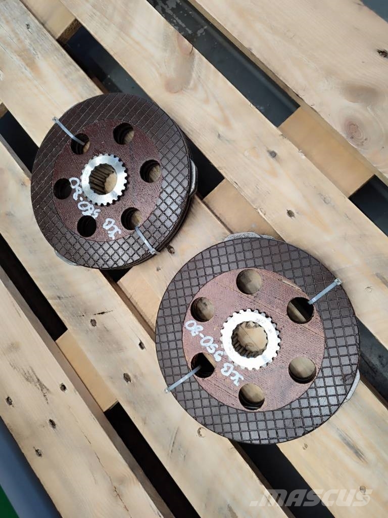 JCB Brake discs spacers 1130701402 JCB 550-80 Reifen