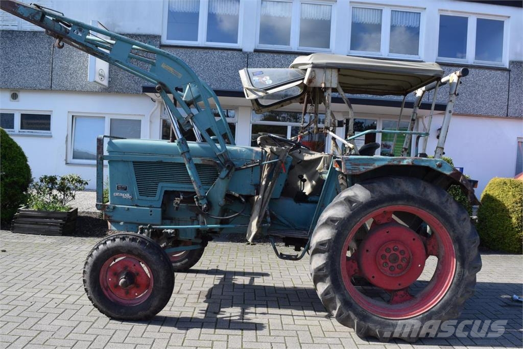 Hanomag Granit 501 Traktoriai