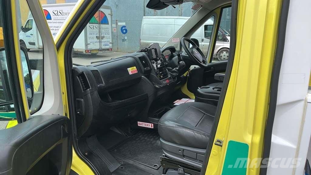 Fiat Ducato A&E Fiat Ducato A&E Box Body with Stryker P Sanitky